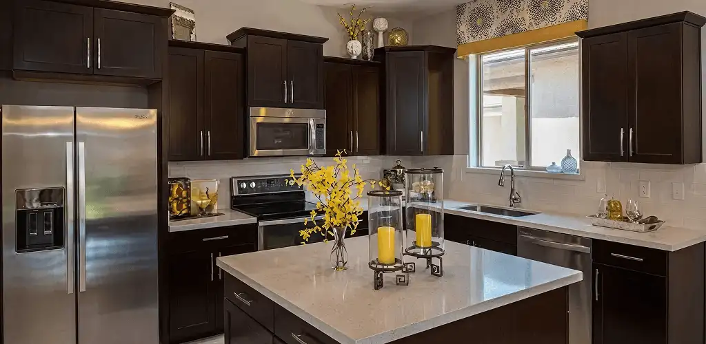 Cabinet painting results with freshly painted kitchen cabinets in Dallas, TX